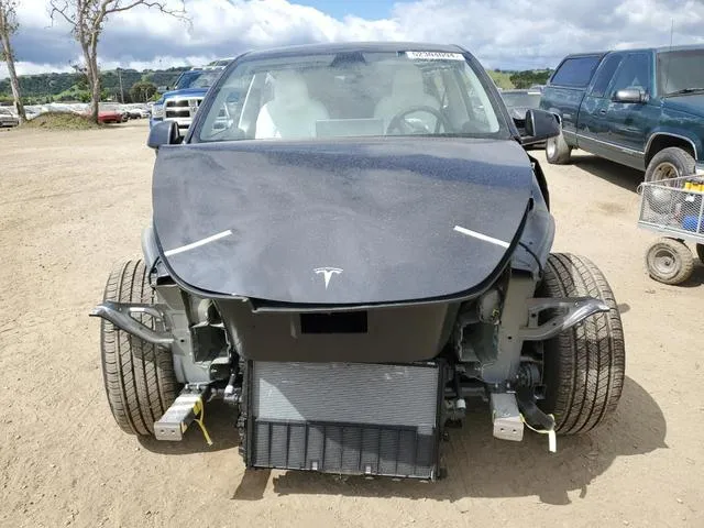 7SAYGDEE2RF004031 2024 2024 Tesla MODEL Y 5