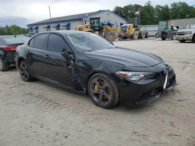 ZARFANAN1K7599618 2019 2019 Alfa Romeo Giulia 4