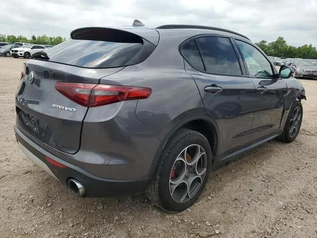 ZASFAKPN7J7B93901 2018 2018 Alfa Romeo Stelvio- Sport 3