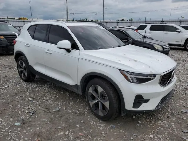 YV4L12UN4P2080362 2023 2023 Volvo XC40- Plus 4