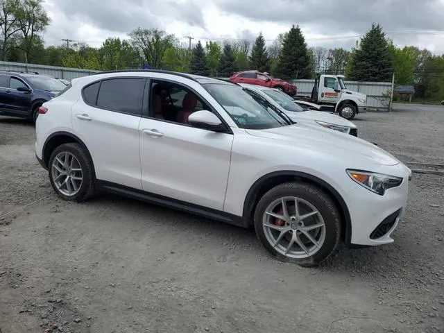 ZASPAKBN7K7C31267 2019 2019 Alfa Romeo Stelvio- TI 4