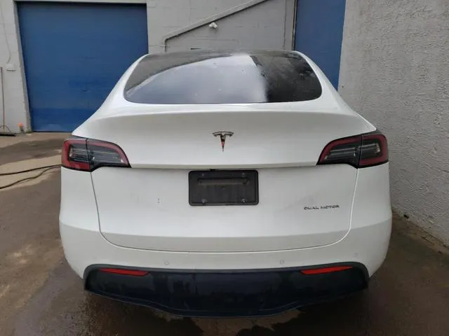 7SAYGDEE6NF385814 2022 2022 Tesla MODEL Y 6