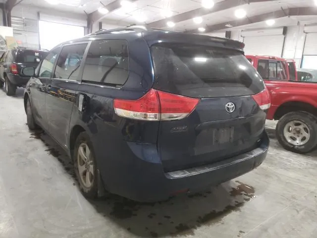 5TDKK3DC2BS050004 2011 2011 Toyota Sienna- LE 3