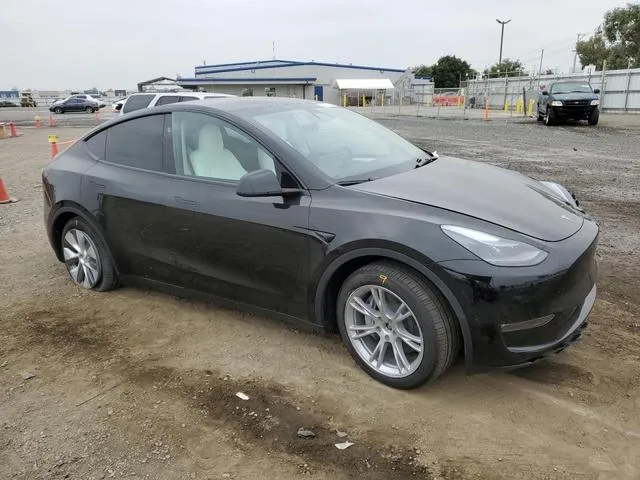 7SAYGDEE9RA237496 2024 2024 Tesla MODEL Y 4