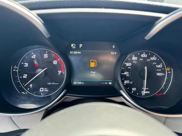 ZARFANAN4K7613043 2019 2019 Alfa Romeo Giulia 9