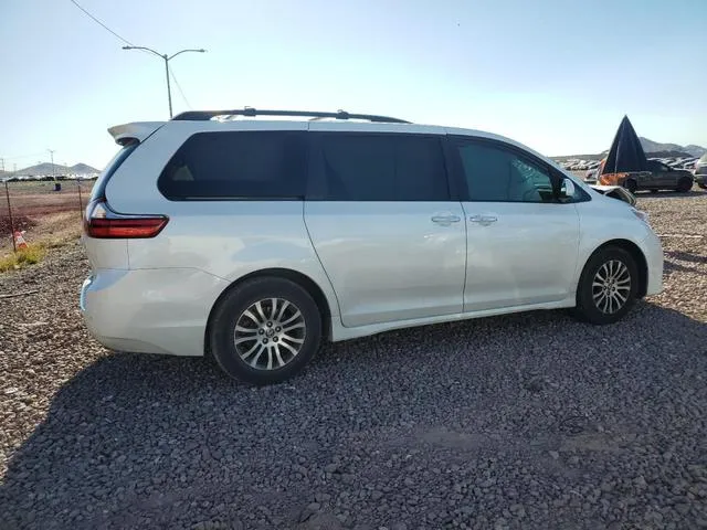 5TDYZ3DC6LS083644 2020 2020 Toyota Sienna- Xle 3