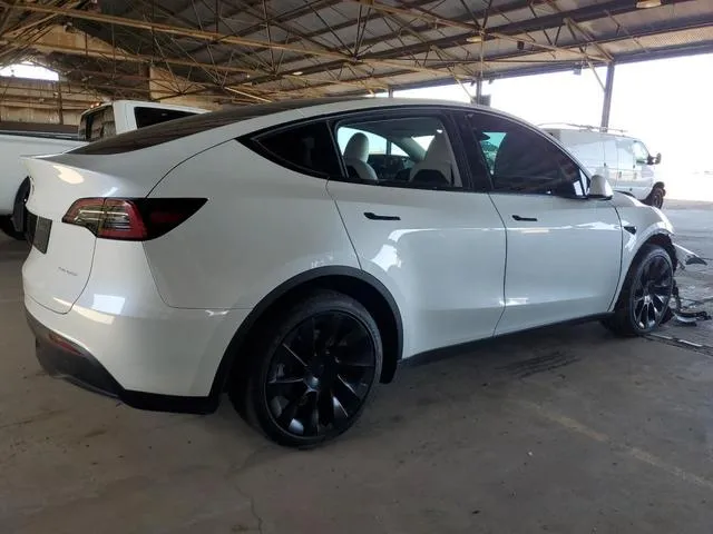 7SAYGDEE4PF843773 2023 2023 Tesla MODEL Y 3