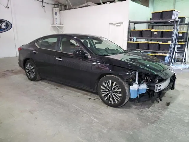 1N4BL4DV6PN389677 2023 2023 Nissan Altima- SV 4