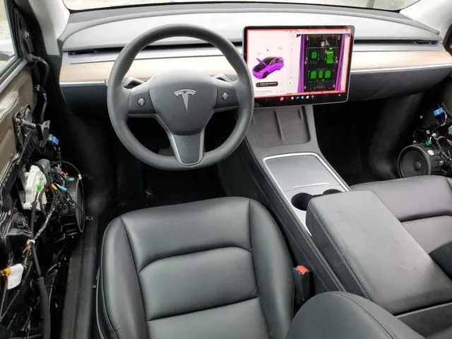 7SAYGDEE6PA031713 2023 2023 Tesla MODEL Y 8