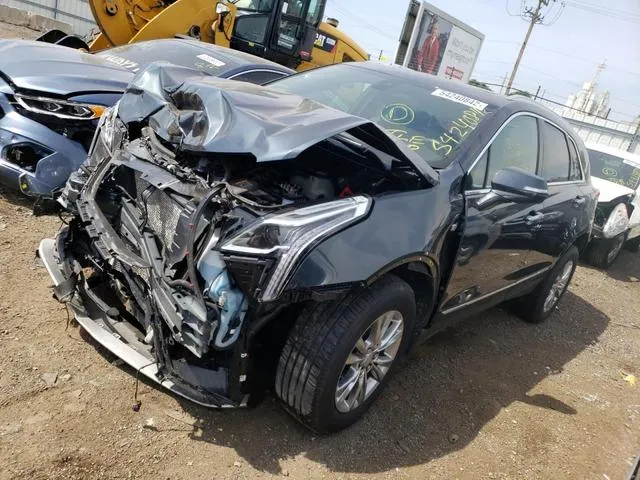 1GYKNCRS0LZ140396 2020 2020 Cadillac XT5- Premium Luxury 2