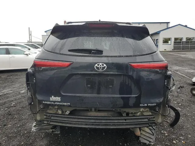 5TDGZRBH5NS221724 2022 2022 Toyota Highlander- Xle 6