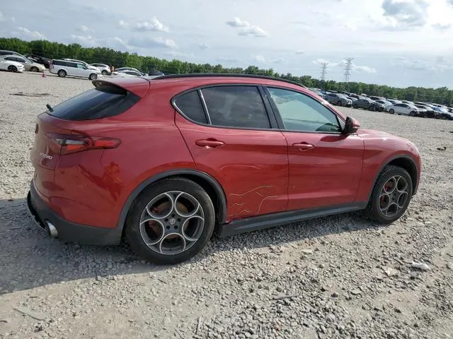 ZASFAKNN8J7B84630 2018 2018 Alfa Romeo Stelvio- Ti Sport 3