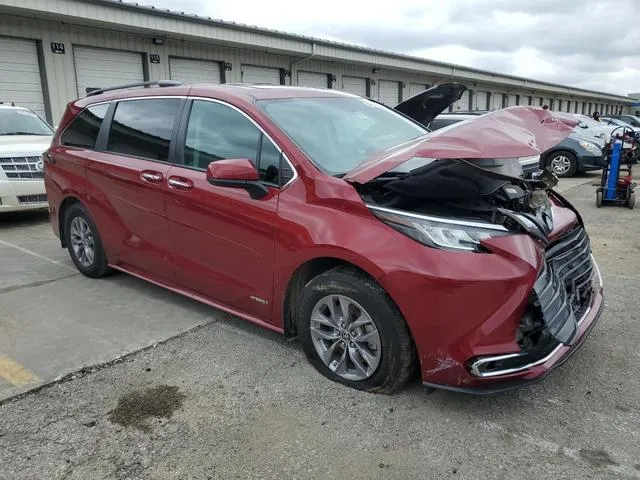 5TDJRKECXMS009588 2021 2021 Toyota Sienna- Xle 4