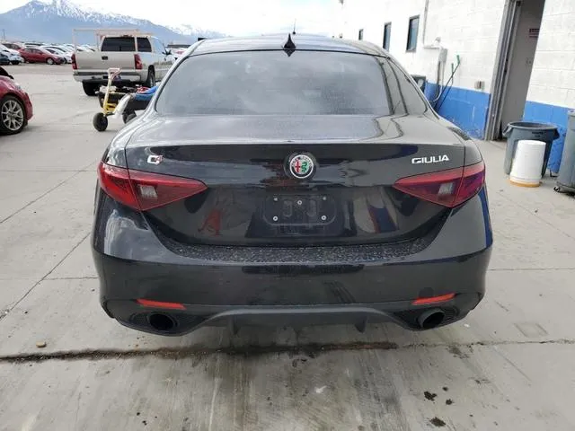 ZARFAEEN0H7541793 2017 2017 Alfa Romeo Giulia- Ti Q4 6