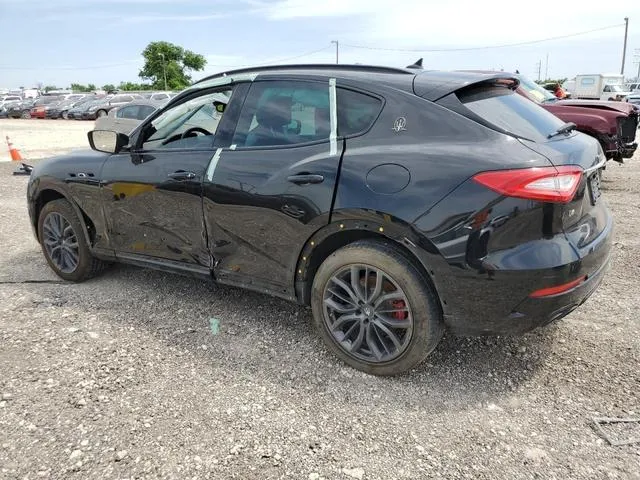 ZN661XUAXJX303751 2018 2018 Maserati Levante 2