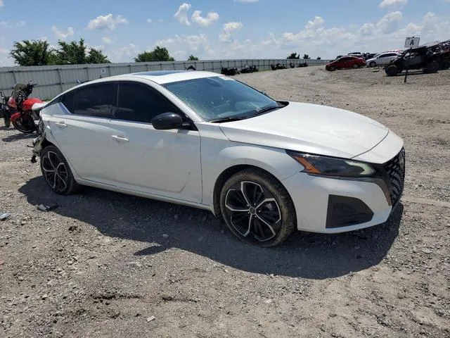 1N4BL4CVXRN361868 2024 2024 Nissan Altima- SR 4