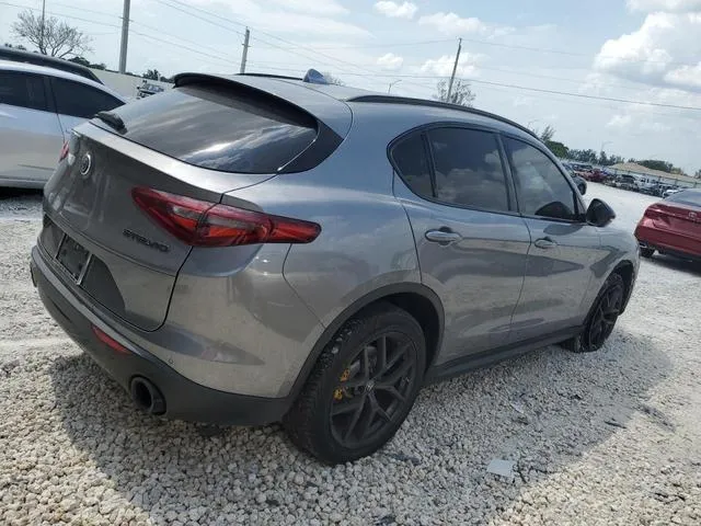 ZASPAJAN1L7C75889 2020 2020 Alfa Romeo Stelvio 3