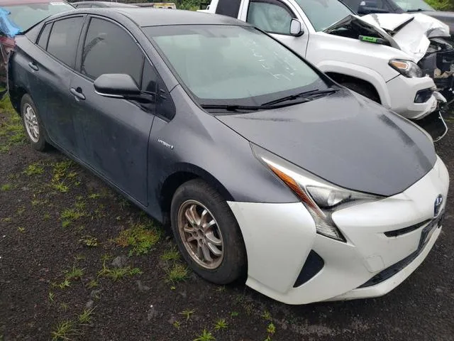 JTDKARFUXG3002576 2016 2016 Toyota Prius 4