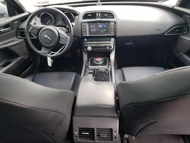 SAJAJ4FXXJCP34093 2018 2018 Jaguar XE- Premium 8