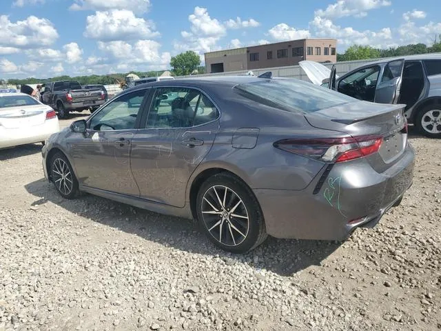 4T1G11AK5MU445281 2021 2021 Toyota Camry- SE 2