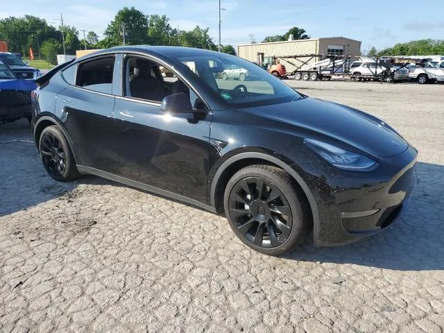 5YJYGDEE8MF067799 2021 2021 Tesla MODEL Y 4