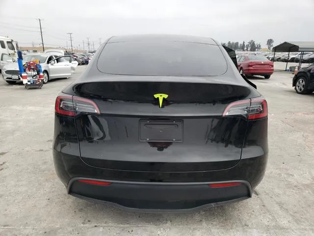 7SAYGDED7RF039526 2024 2024 Tesla MODEL Y 6