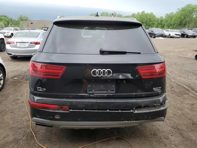 WA1AAAF72JD000694 2018 2018 Audi Q7- Premium 6