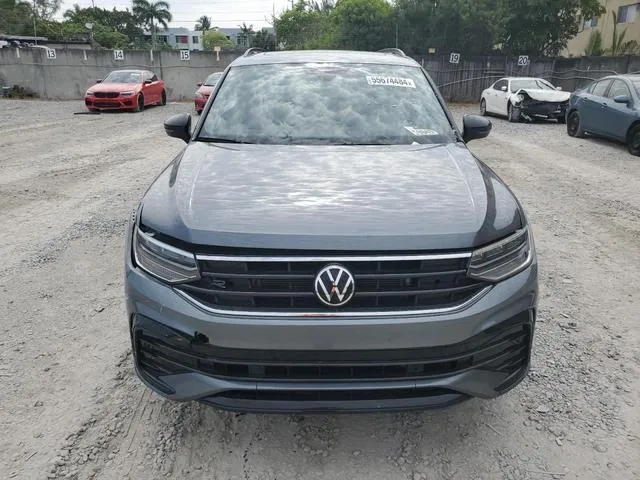 3VVCB7AX9PM061772 2023 2023 Volkswagen Tiguan- Se R-Line Black 5