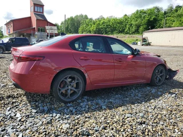 ZARFAEEN9J7596443 2018 2018 Alfa Romeo Giulia- Ti Q4 3