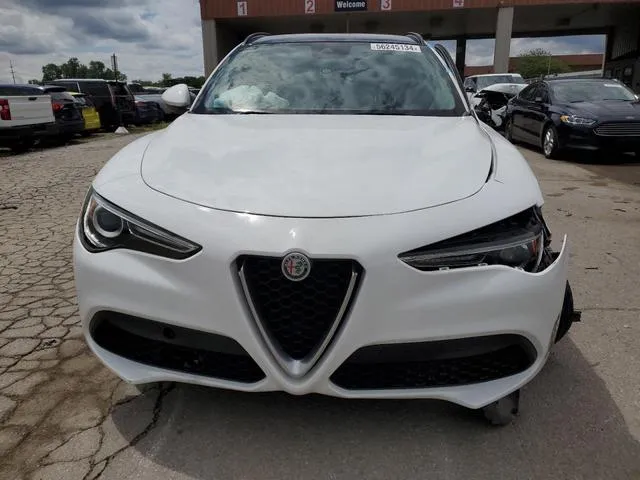 ZASFAKPN2J7B69540 2018 2018 Alfa Romeo Stelvio- Sport 5