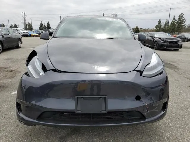 7SAYGDEE1RA227884 2024 2024 Tesla MODEL Y 5