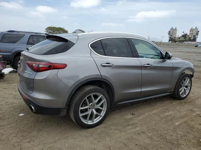 ZASFAKAN6J7B83966 2018 2018 Alfa Romeo Stelvio 3