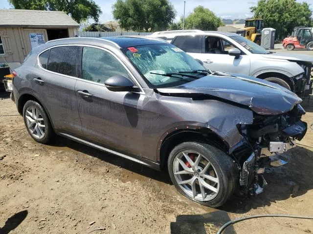 ZASPAJANXK7C37320 2019 2019 Alfa Romeo Stelvio 4