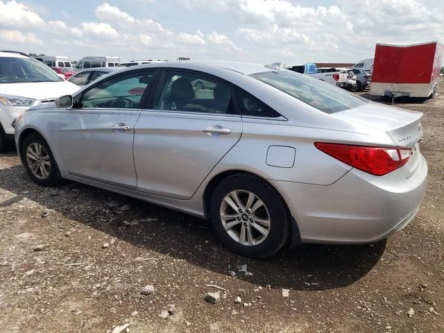 5NPEB4AC2CH437070 2012 2012 Hyundai Sonata- Gls 2