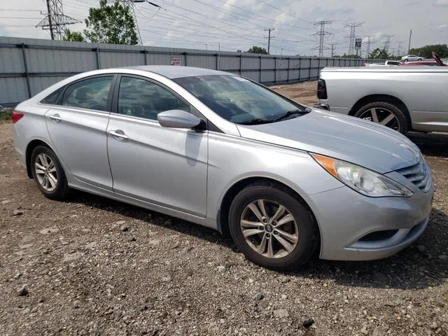 5NPEB4AC2CH437070 2012 2012 Hyundai Sonata- Gls 4