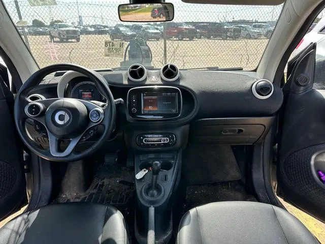 WMEFJ5DA6GK141047 2016 2016 Smart Fortwo 9