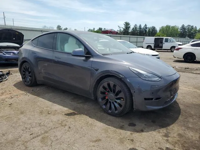 5YJYGDEF5MF219935 2021 2021 Tesla MODEL Y 4