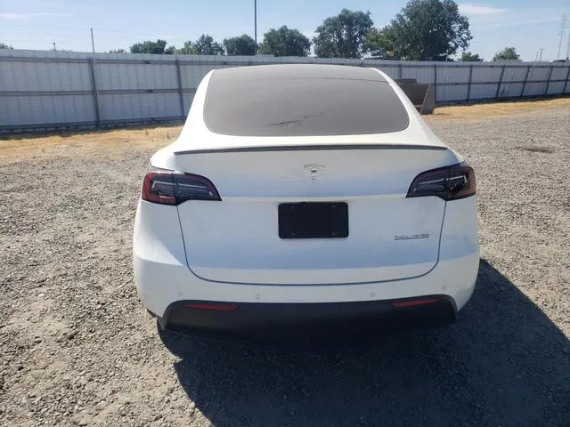 7SAYGDEFXNF361752 2022 2022 Tesla MODEL Y 6