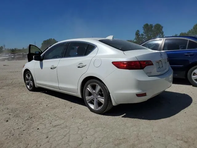 19VDE2E55DE000889 2013 2013 Acura ILX- 24 Premium 2