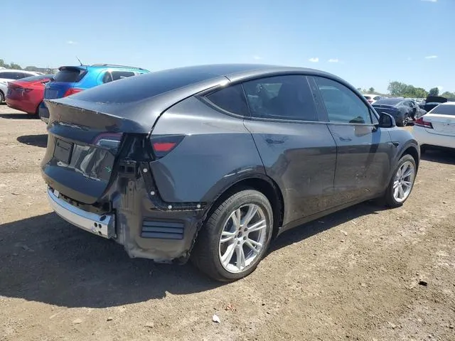 7SAYGDEE4RF995863 2024 2024 Tesla MODEL Y 3