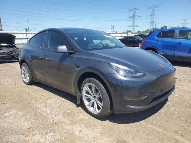 7SAYGDEE4RF995863 2024 2024 Tesla MODEL Y 4