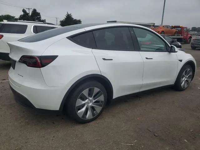 7SAYGAEE1PF605409 2023 2023 Tesla MODEL Y 3