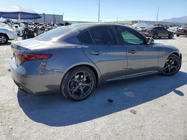 ZARFAECN6J7599464 2018 2018 Alfa Romeo Giulia- TI 3