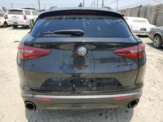 ZASFAKAN2J7B88856 2018 2018 Alfa Romeo Stelvio 6