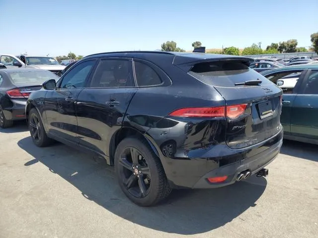 SADCL2FN6JA275522 2018 2018 Jaguar F-Pace- R - Sport 2