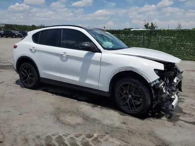 ZASPAJAN4L7C97515 2020 2020 Alfa Romeo Stelvio 4