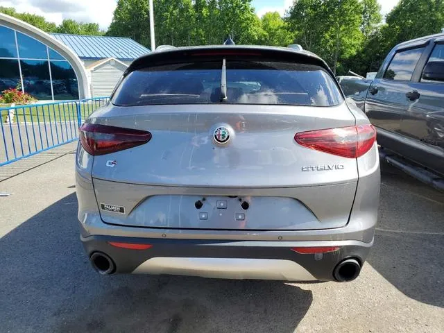 ZASFAKAN6J7B78699 2018 2018 Alfa Romeo Stelvio 6