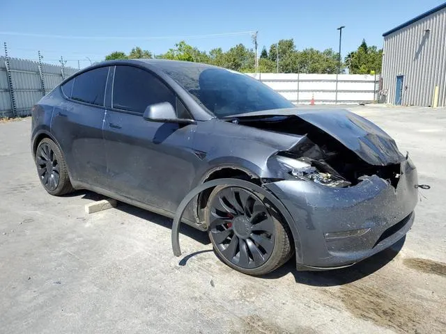 7SAYGDEFXNF467618 2022 2022 Tesla MODEL Y 4