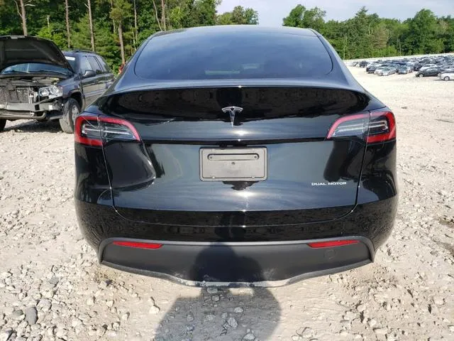 7SAYGDEE4RA216586 2024 2024 Tesla MODEL Y 6