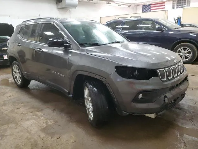 3C4NJDFB6NT200748 2022 2022 Jeep Compass- Latitude Lux 4